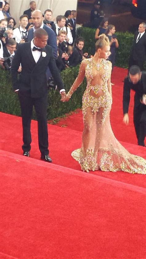 Beyoncé At The “china Through The Looking Glass” Costume Institute