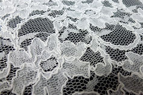 Rent Our White Lace Table Cloths They Take On The Color Of Whatever