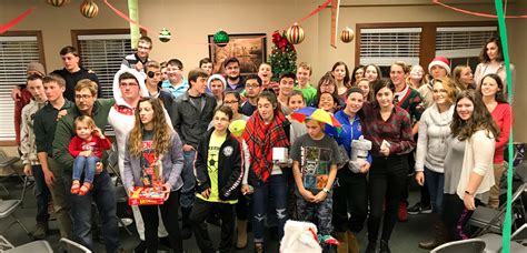 Youth Group Christmas Party Grace Church Of Mentor