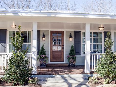 25 Inspiring Exterior House Paint Color Ideas Magnolia Homes Exterior