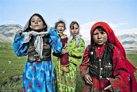 Photographer Varial Cédric Houin Trekked Along The Wakhan Corridor