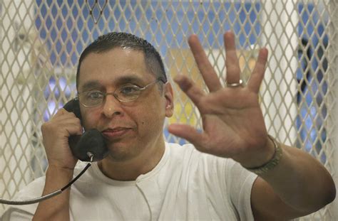 Texas 7 Death Row Inmate Asks For Reprieve After Media Report On