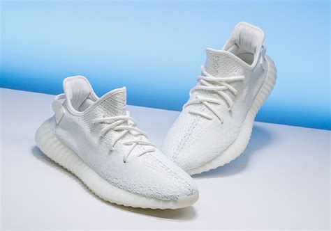 Yeezy Adidas Boost 350 V2 In Cream White Size 12 Top Brand