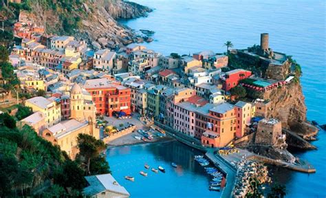 Located on sicily's east coast, it faces the ionian sea. Sicily, Italy - Tourist Destinations