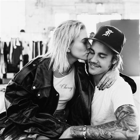 Hailey Baldwin And Justin Bieber Make Their Engagement Instagram Official Like It Gold