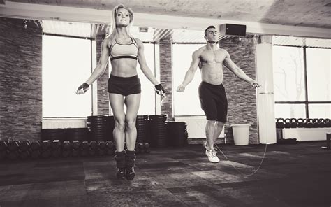 Become A Jump Rope Juggernaut With This Complete Week Workout Plan