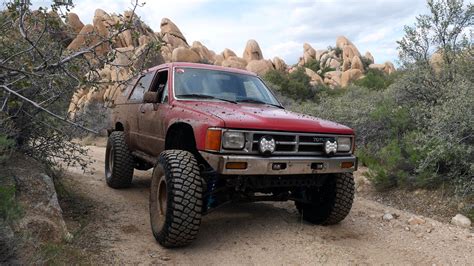 A Go Fast First Gen Toyota 4runner Built With All The Right Parts