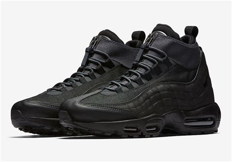 You can also filter out items that offer free shipping, fast delivery or free return to narrow down your search for nike air max! Nike Air Max 95 Sneakerboot Triple Black 806809-001 ...