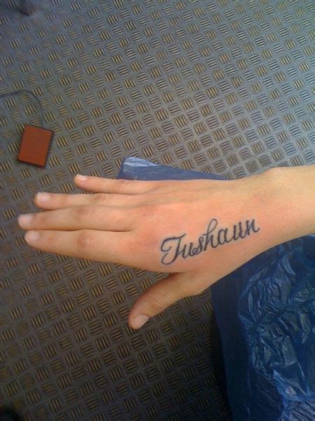 Hand Name Tattoo Ideas | Name tattoo on hand, Name tattoos, Name