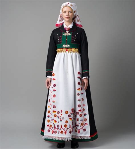 Aust Agder Amlibunad East Agder Bunad Folk Fashion Mens Fashion European Costumes Telemark