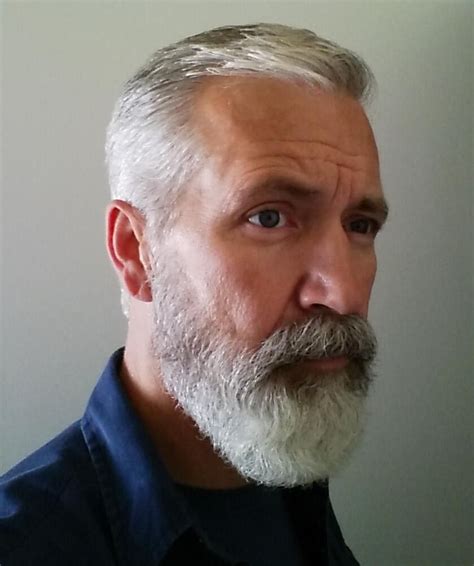 10 Short Beard Styles For Grey Hair