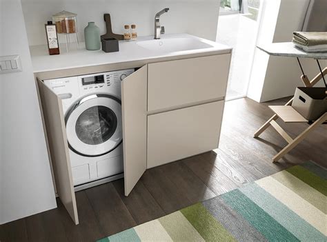 Mobile da bagno vip in mediodensit, completo di coprilavatrice, disponibile in diversi colori. Mobile compatto per lavanderia, con vano lavatrice | IDFdesign