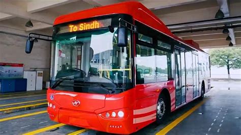 Sindh Offers Relief To People S Bus Service Users