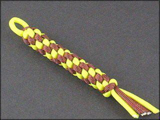Check spelling or type a new query. Round Crown Sinnet (With images) | Paracord braids ...
