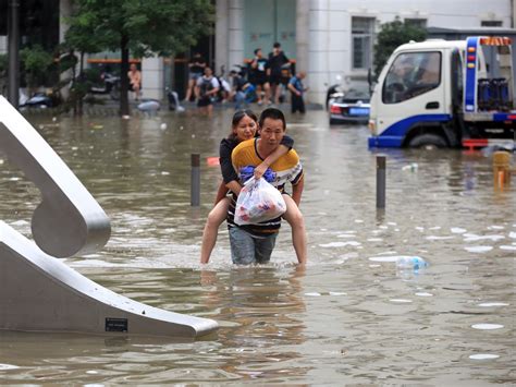 Chinese City Hit By Deadly Floods Had Heatwaves Days Before Bloomberg