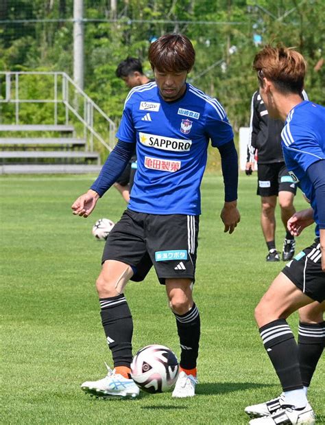 定位置獲得へ向け長崎戦でのゴールを近く鈴木 ― スポニチ Sponichi Annex サッカー