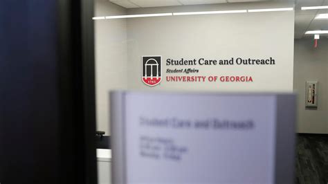 For Thanksgiving break, unhoused students receive support from Embark UGA