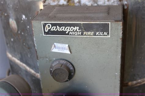 Paragon High Fire Kiln In Hutchinson Ks Item D9152 Sold Purple Wave