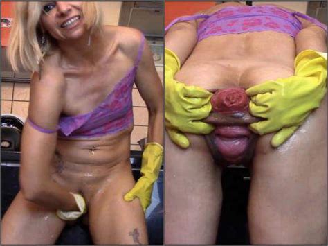 Perverted Milf Rubber Glove Fisting And Loose Giant Prolapse Anal