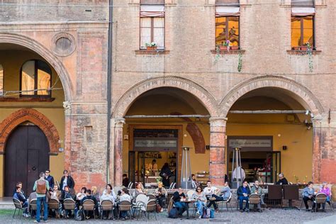 10 Amazing Things To Do In Bologna Bologna Things To Do Italy Travel