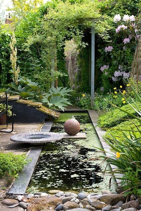 Planting is kept to a minimum, or at least to a minimal palette. 33 Calm and Peaceful Zen Garden Designs to Embrace