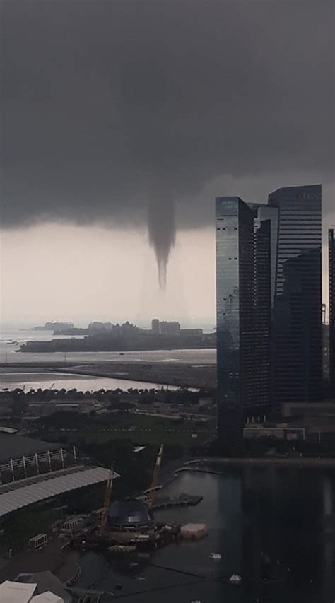 Witnesses who filmed the natural phenomenon said the waterspout was seen for around 20 minutes. Huge waterspout off the coast of S'pore spotted from ...