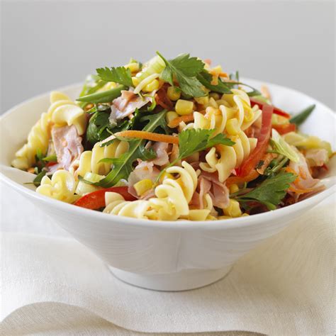 Cheesy ham bow tie pasta is a quick and easy ham casserole with a homemade cheese sauce that smothers the pasta and ham is amazing! Ham and corn pasta salad | Healthy Recipe | WW Australia