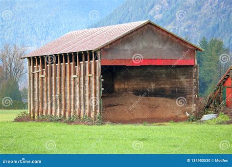 Old Farm Storage Shed Stock Photo Image Of Building 134953530