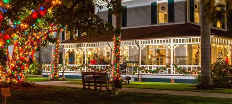 Christmas Lights Fort Myers Florida 2021