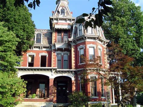 Old Victorian Old Victorian Era Home In The Historic Distr Flickr
