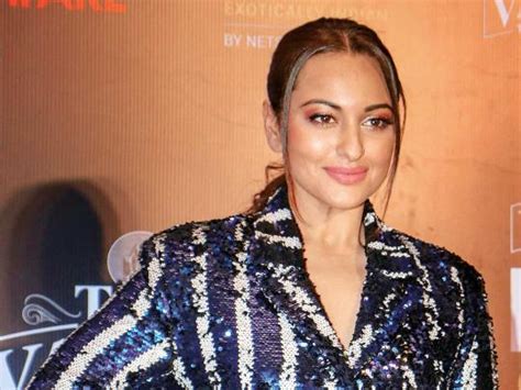 Sonakshi Sinha Sued For Fraud After Event