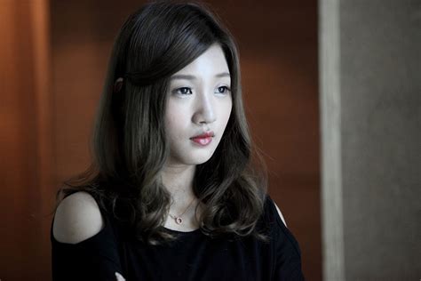 Nonton film korea semi terbaru 2020. Aktri-aktris Pemeran Film Semi Korea Selatan : kocak konyol