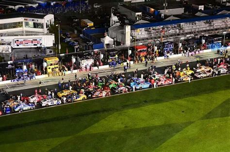 After nearly three weeks off following the dirt race at bristol, the nascar camping world truck series will return to pavement on saturday at richmond before making any 2021 nascar truck series at richmond predictions, be sure to see the latest 2021 toyotacare 250 picks from sportsline's proven. Bristol | Soccer field, Nascar, Baseball field