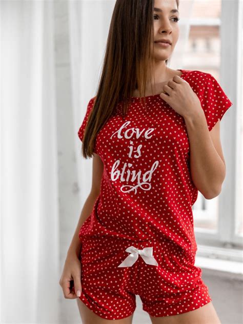 Пижама женская с шортами Sensis Love Is Blind купить в интернет