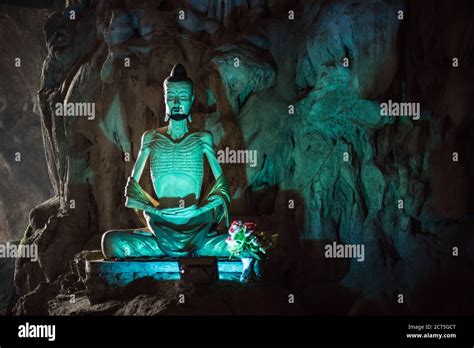 Buddha Statues Inside Sadan Cave Aka Saddar Caves Hpa An Kayin
