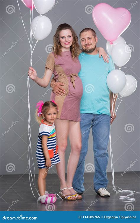 Husband And Pregnant Wife With A Child Stock Image Image Of Maternity