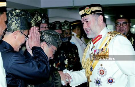 4 titles and styles of raja perempuan tengku anis binti tengku abdul hamid. Sultan Muhammad V opens Kelantan state assembly sitting ...