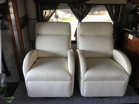 Rv Recliners Small Recliners Lazy Lounger Wall Hugger Recliners