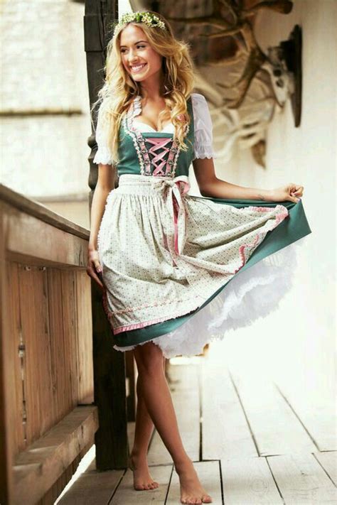 Pin By Igori On German Girls Dirndl Dress Traditional Outfits Fashion