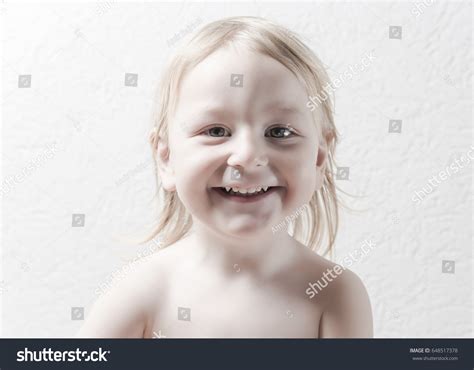 Cute Baby Smiling Stock Photo 648517378 Shutterstock