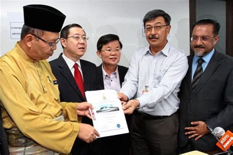Penang hokkien, mandarin and cantonese are also spoken in penang, and english is widely used, especially in schools and offices. Penang LRT plan submitted to SPAD | Penang Property Talk