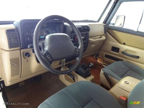 2000 Jeep Wrangler Sahara 4x4 interior Photo #59012135 ...