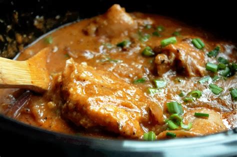 Simmer until thickened, 3 to 4 minutes. Smothered Chicken with Mushroom Gravy Slow Cooker - Creole ...