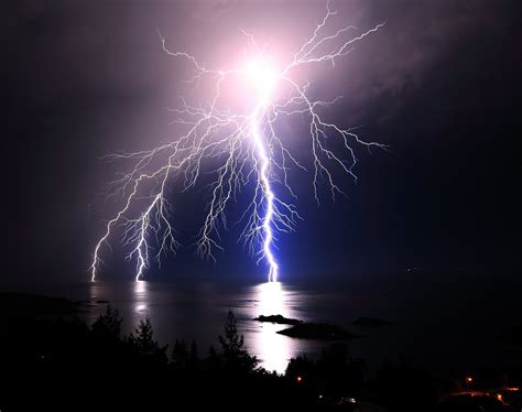 Thunder And Lightning Polka Lightning Is Not Something I R Flickr