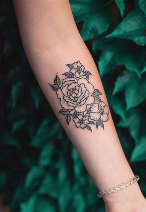 100+ cute tattoos on wrist ideas for women (2021) easy small wrist tattoo design with photos 20 Pretty Small Wrist Placement Tattoo Ideas For Woman ...