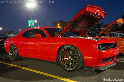 Red Dodge Challenger Srt Hellcat