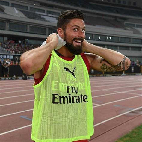 Olivier giroud, seksīgs modelis têtu. Olivier Giroud ️ #ArsenalinShanghai #Gunners #COYG # ...
