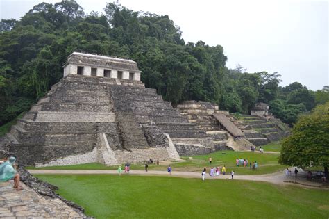 Palenque Archaeological Site In Chiapas Mexico Archaeology Pyramid