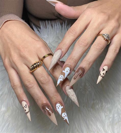 The Best Halloween Nail Art Ideas For 2022 Trendradars
