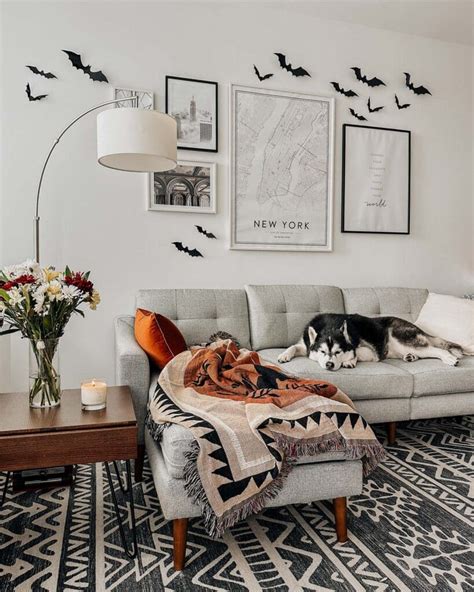 Minimalist Fall Decor In My Nyc Living Room Apartment Elaine Le